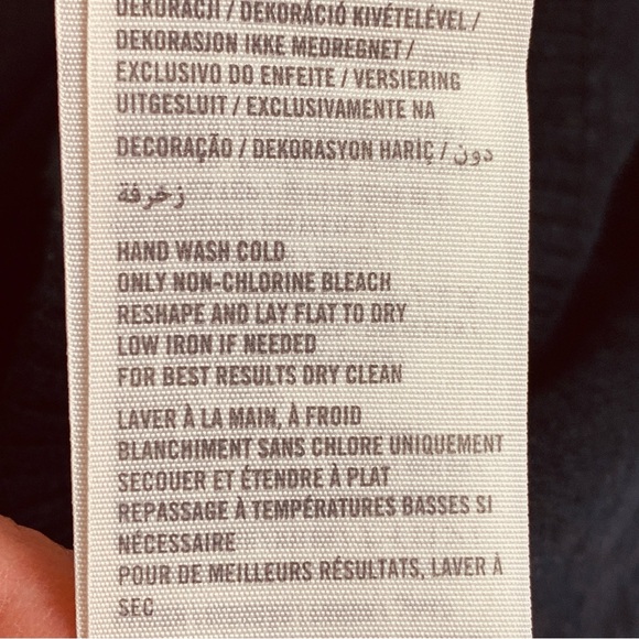 Hollister Navy Blue Crewneck Sweater - Picture 8 of 8